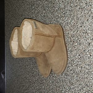 BearPaws kids Girls Boys Winter boots size 12